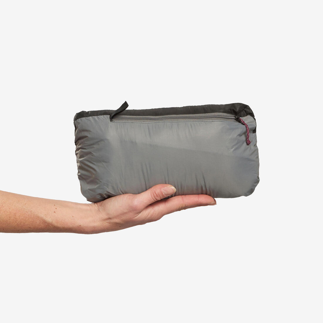 Doudoune de trek sans manches synthétique Femme, MT100