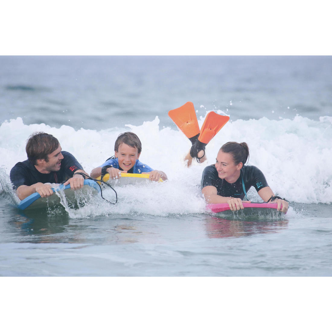 Bodyboard 100 avec leash poignet