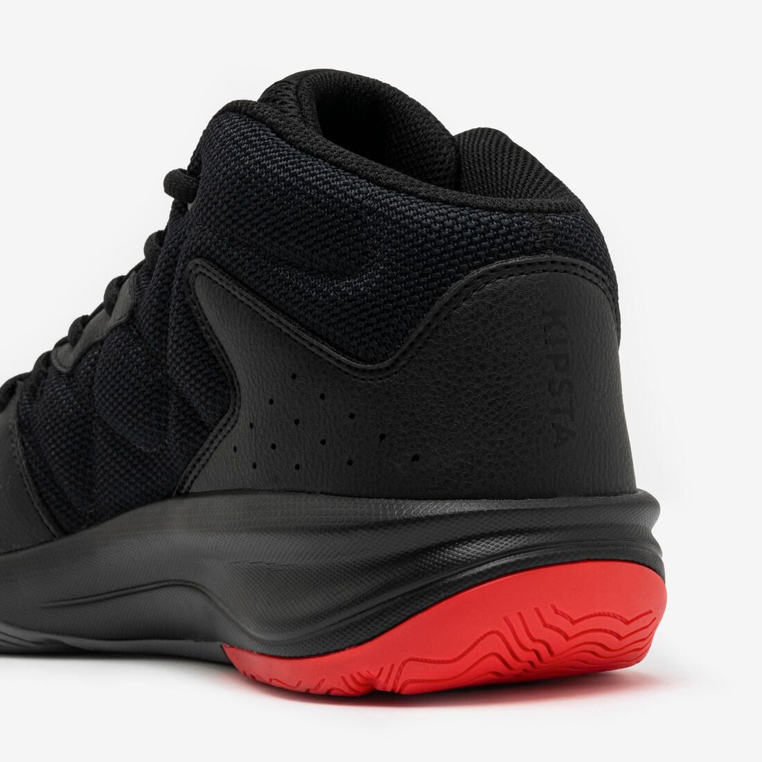 Chaussure de basketball ESSENTIAL 100 ADULTE - noir