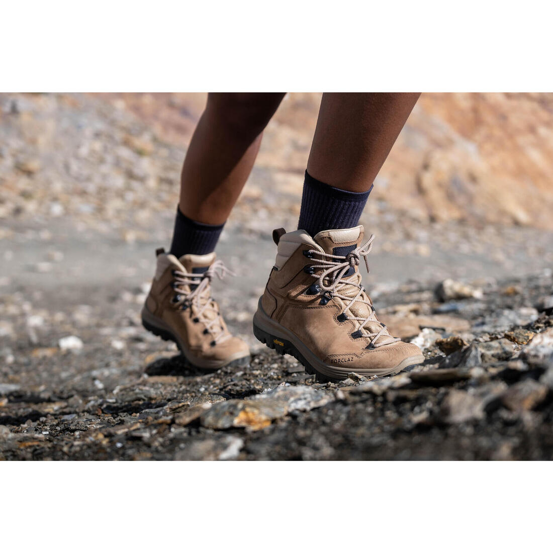 CHAUSSURES TREKKING CUIR IMPERMÉABLES - VIBRAM - MT500 LEATHER - FEMME HAUTE