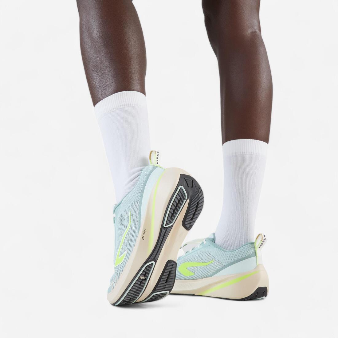 Chaussures de Running Femme, Kiprun Kipcore blanche