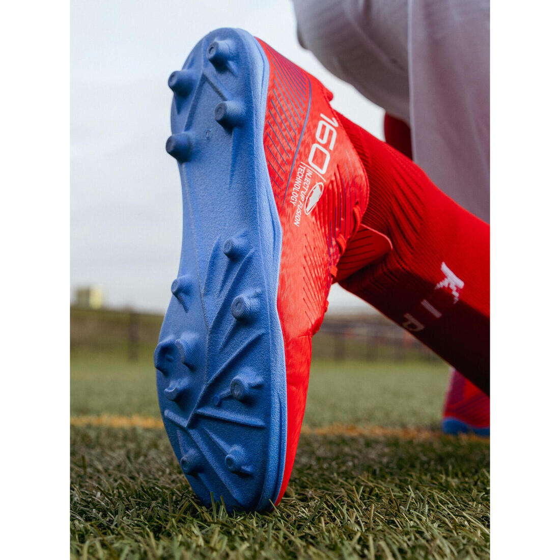 CHAUSSURES DE FOOTBALL ENFANT A LACETS 160 JR AG/FG