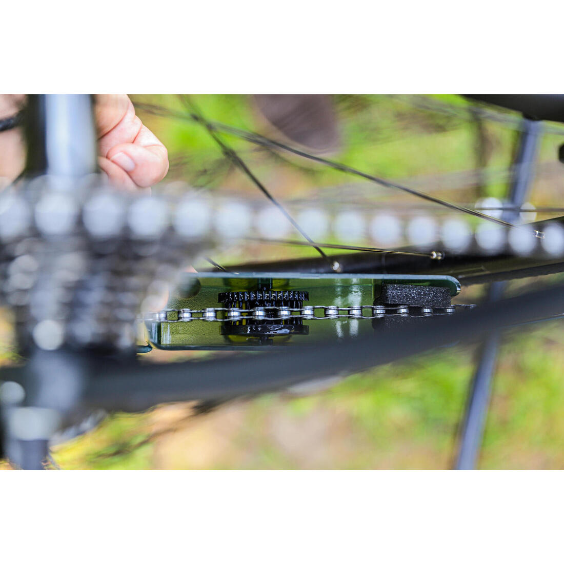 NETTOYEUR DE CHAÎNE VELO