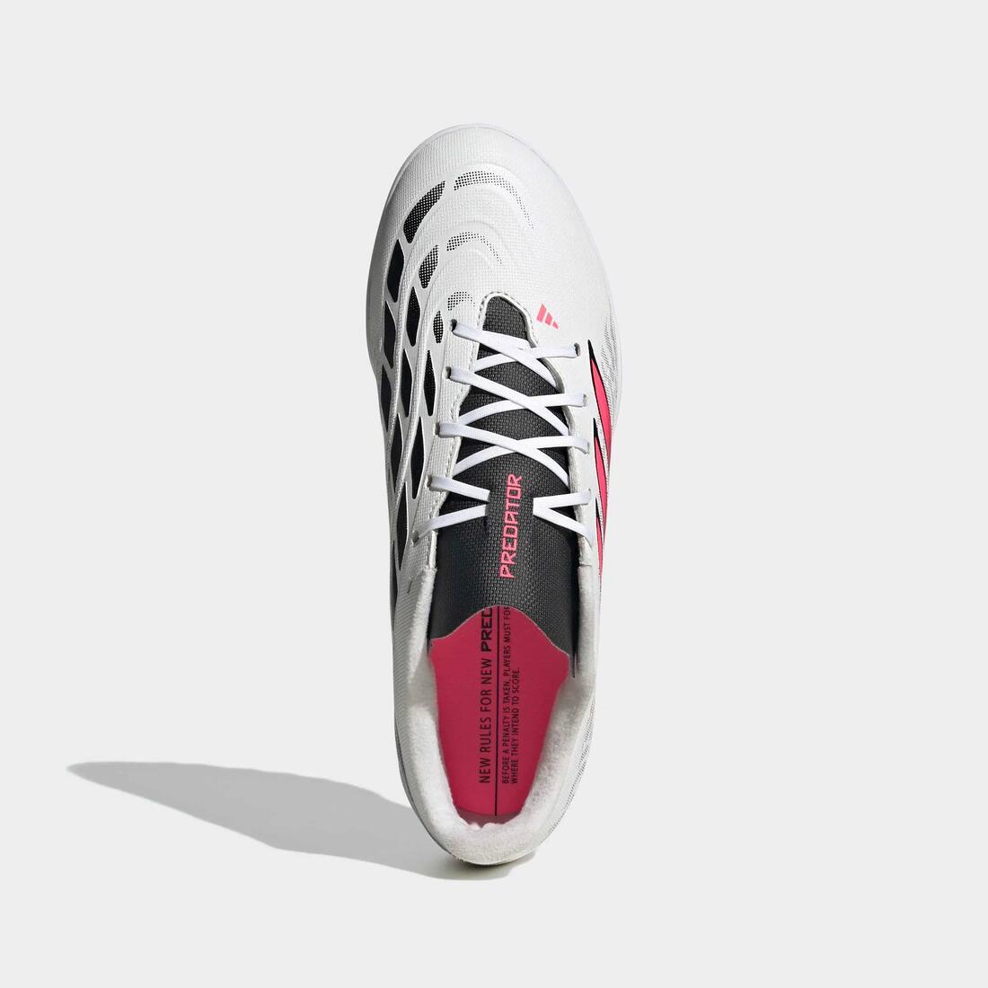 Chaussure Predator Club Turf Adulte