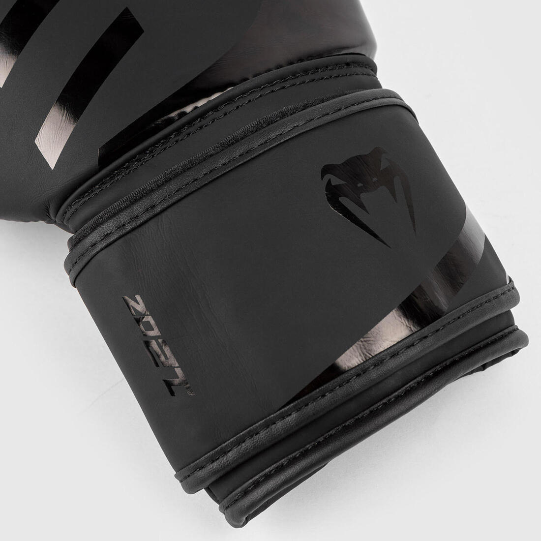 GANTS DE BOXE VENUM CHALLENGER NOIRS