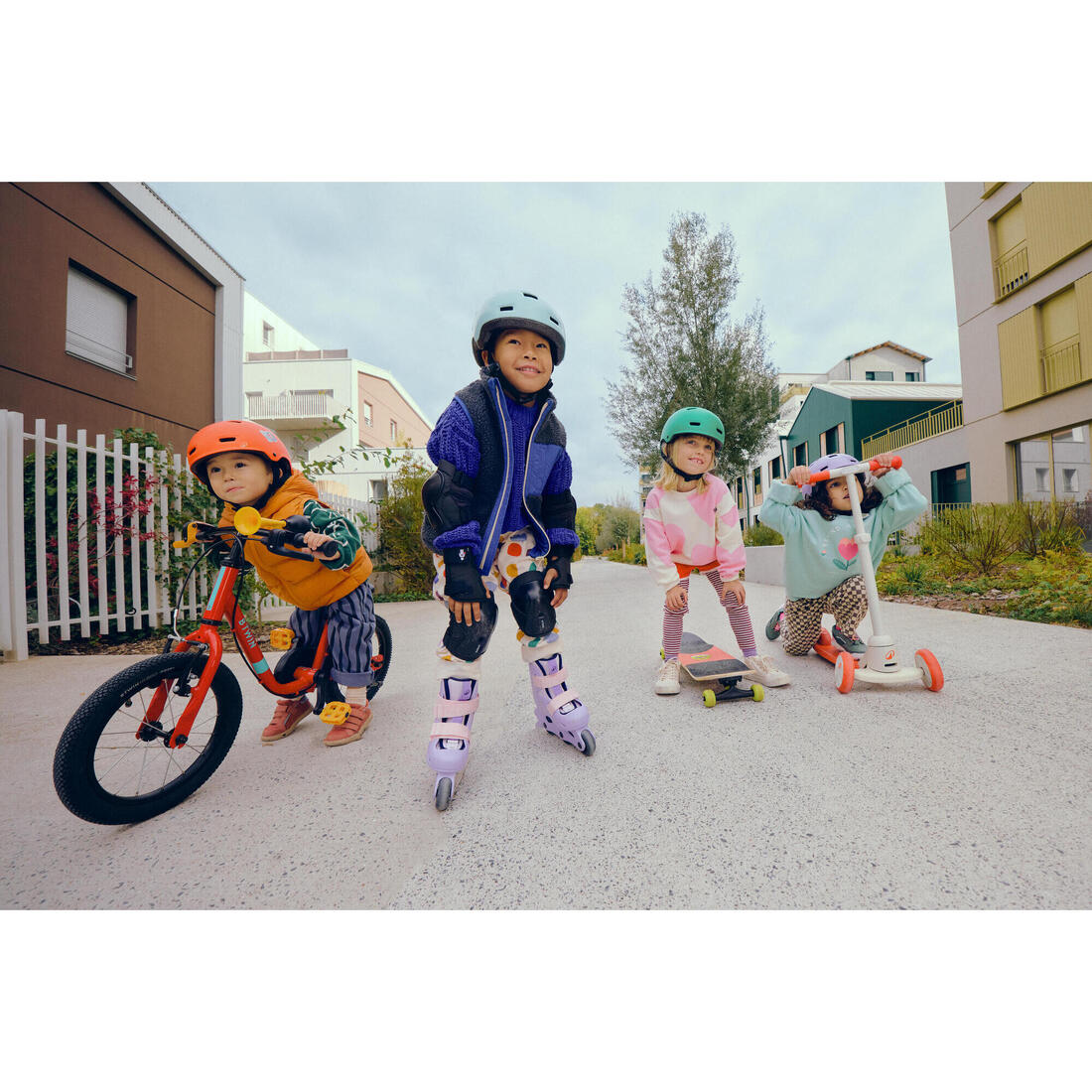Casque enfant roller skateboard trottinette B100