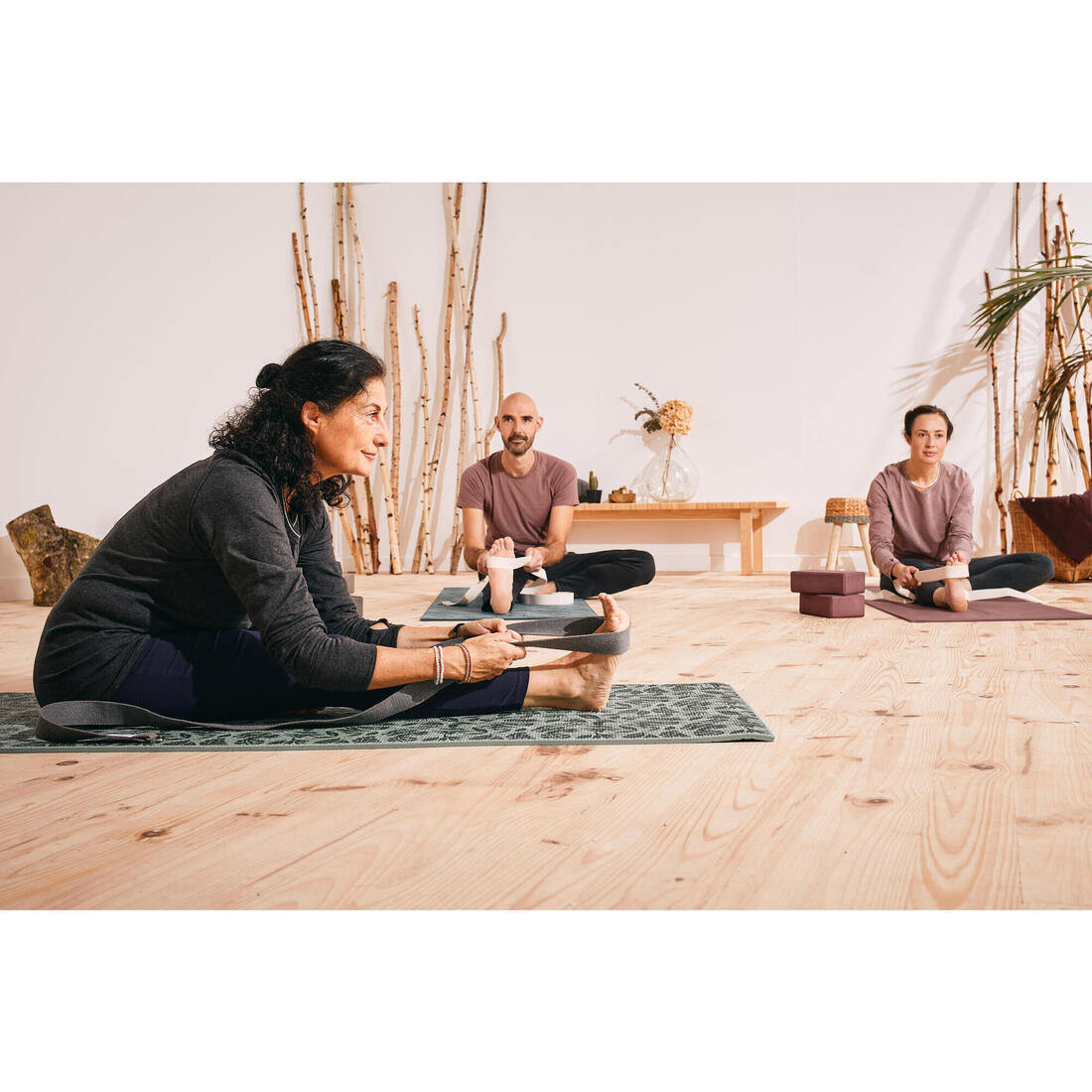 Tapis de yoga doux adhérence et confort 8 mm