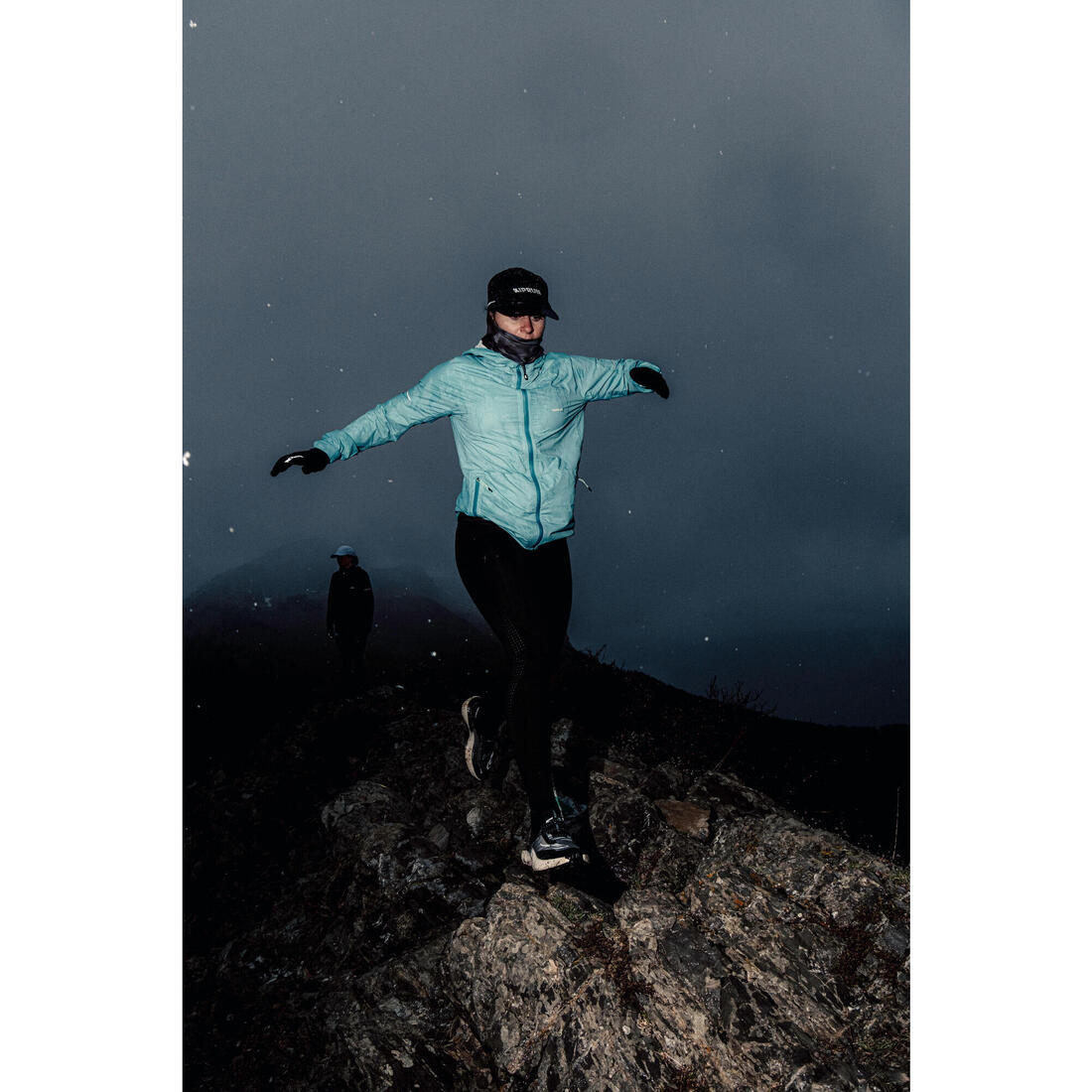 Veste running imperméable Femme, Kiprun Run Rain 900 gris foncé