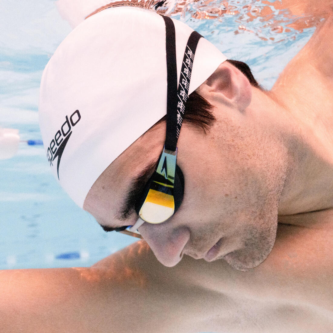 Lunettes de Natation SPEEDO FASTSKIN Noire avec verres miroirs dorées