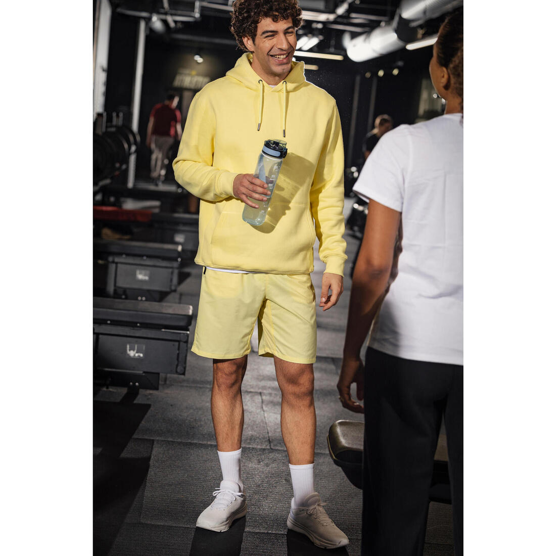 Short de fitness avec poches zippées