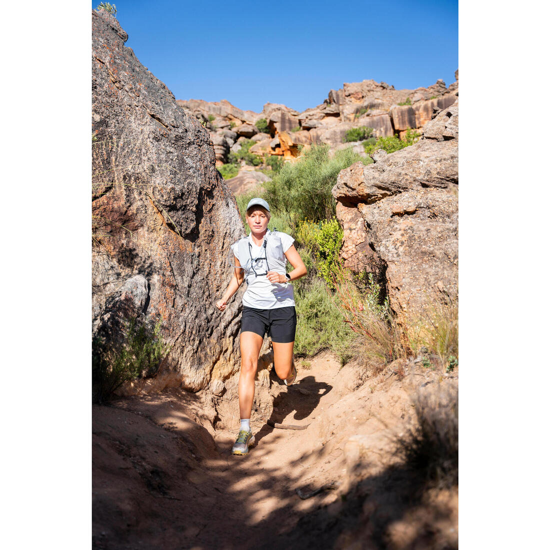 Sac trail running 10l mixte - vendu avec poche à eau 1l