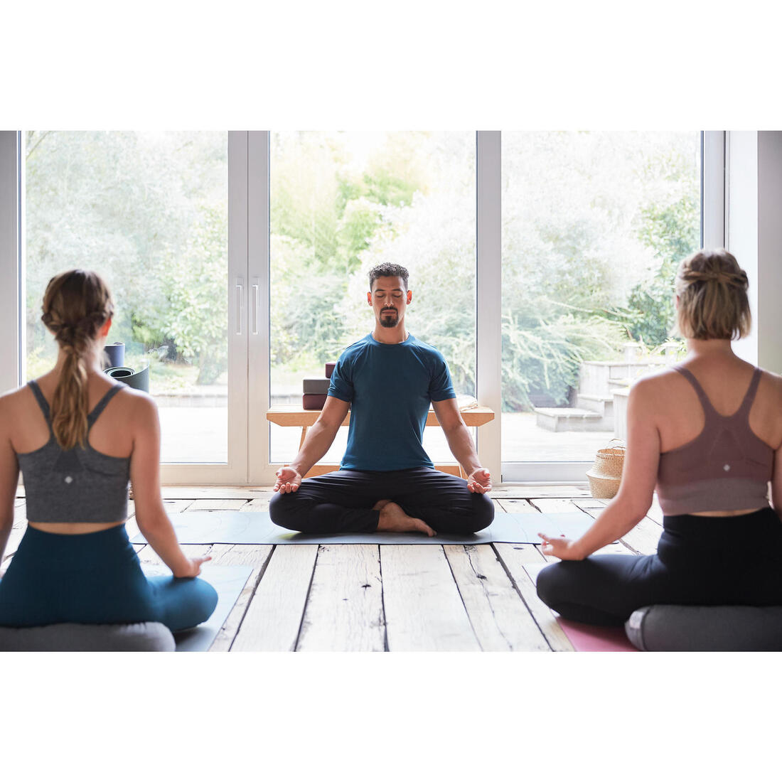 T SHIRT MANCHES COURTES SEAMLESS - SANS COUTURE YOGA DYNAMIQUE HOMME