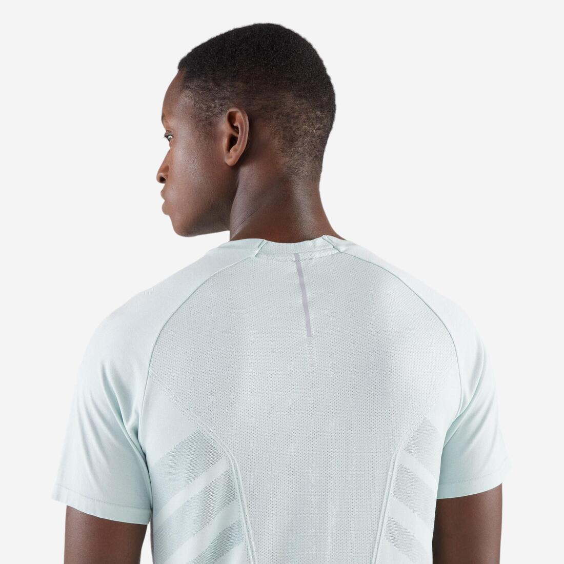 T-shirt de running sans coutures homme - kiprun run 500 confort