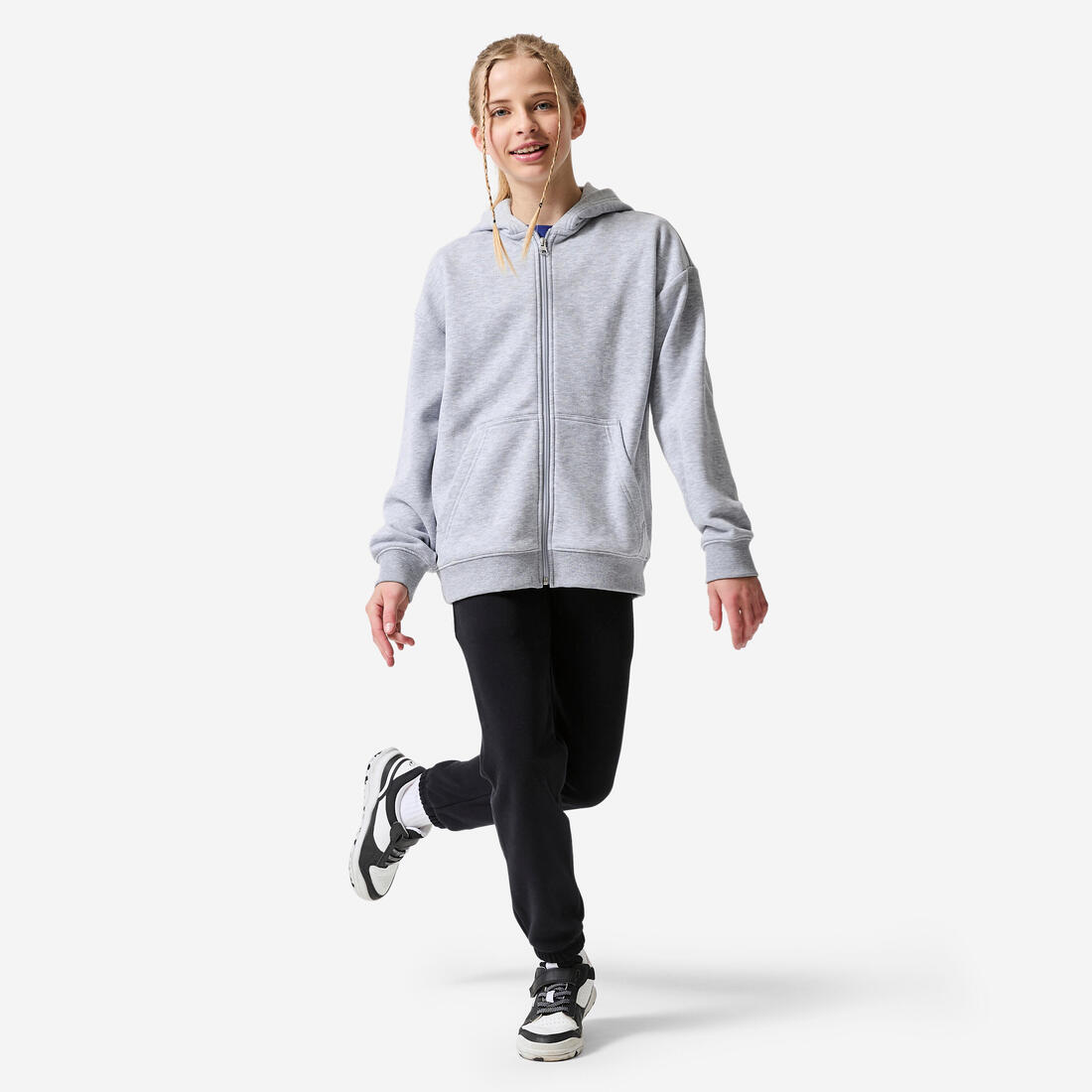 Sweat loose zippé avec capuche foncé
