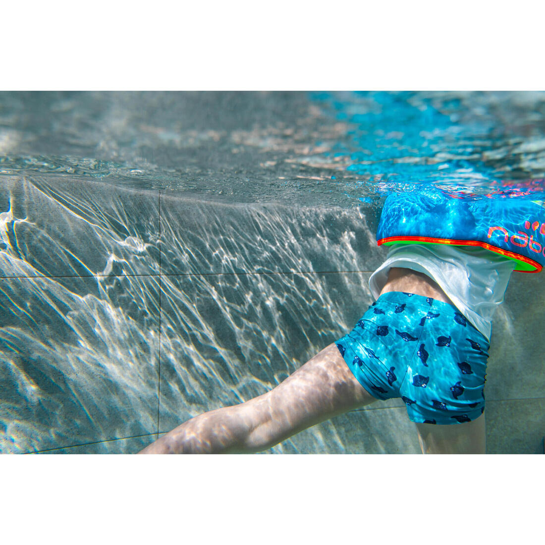 Boxer de bain bébé / enfant bleu imprimé crabes