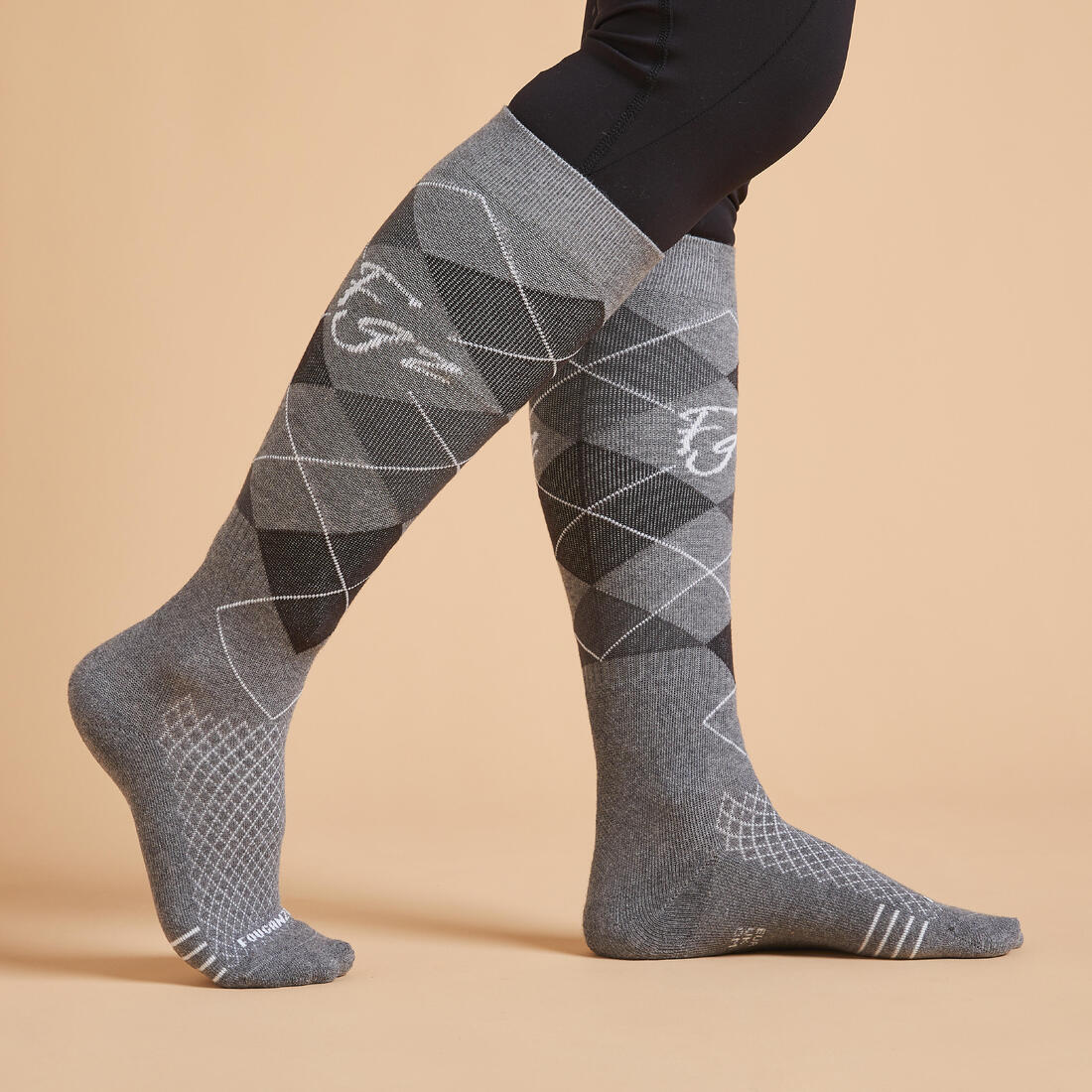 Chaussettes d'équitation 500 adulte losanges noir, gris et rose. lot de 2