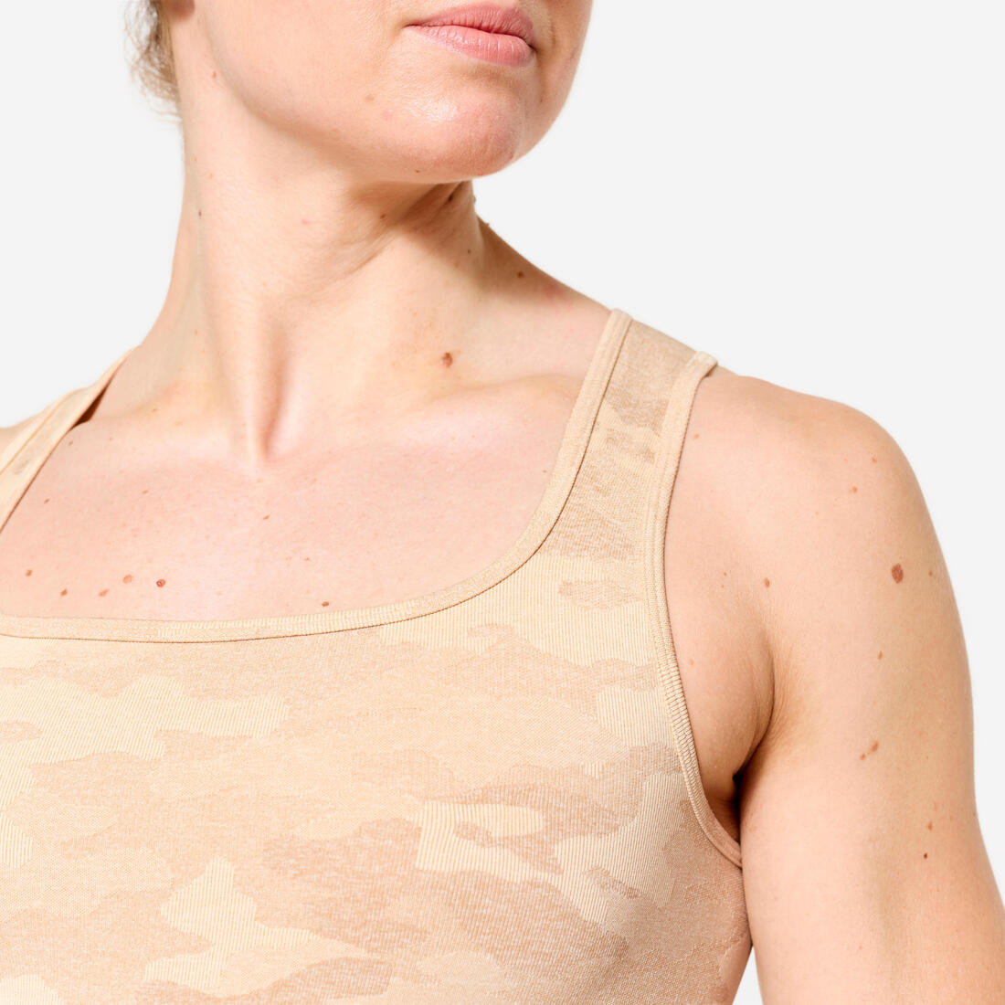 Crop top de fitness motif camo