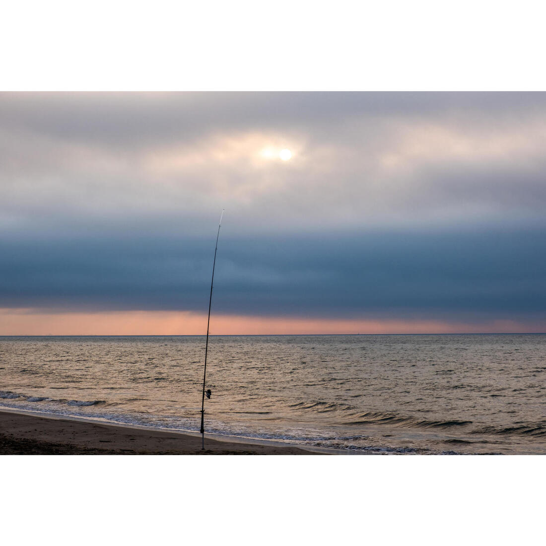 Canne de pêche en surfcasting SYMBIOS LIGHT 500 4.20m 80-150g
