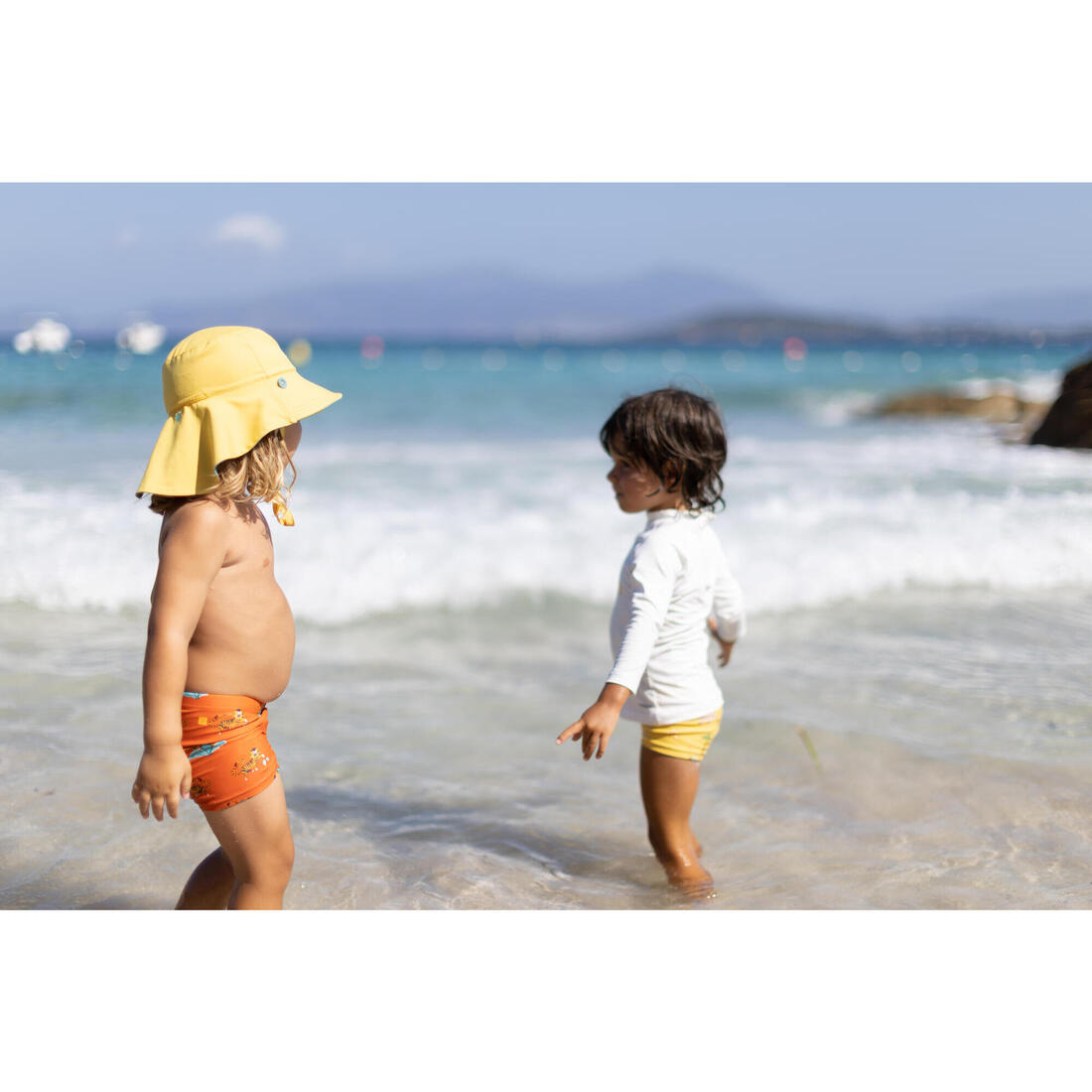Boxer de bain bébé / enfant bleu imprimé crabes
