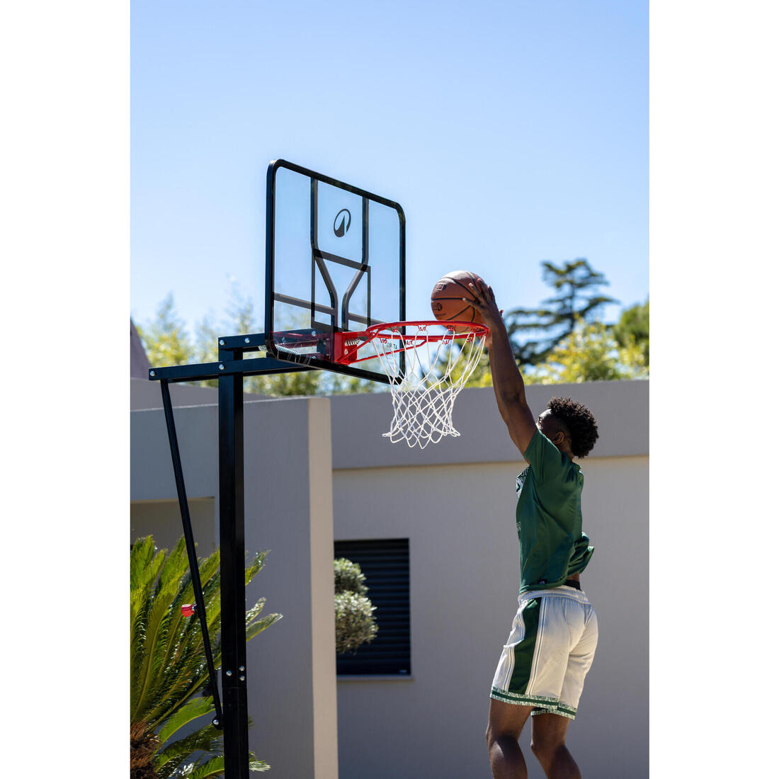 Panier basket sur pied déporté spécial dunk réglable 2,40 à 3,05 m, B700