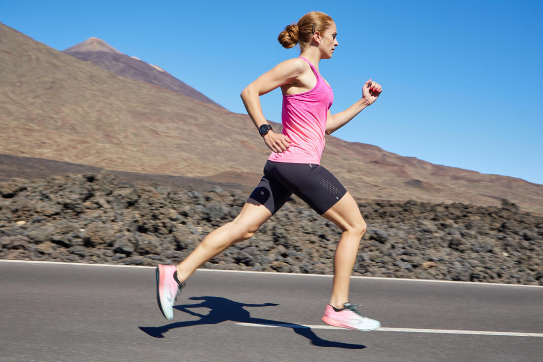 CHAUSSETTES DE RUNNING RUN900 FINES INVISIBLES BLEUE