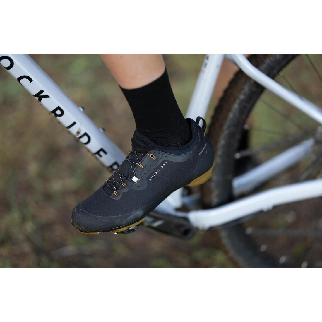 Chaussures de vélo Imperméables gravel 900