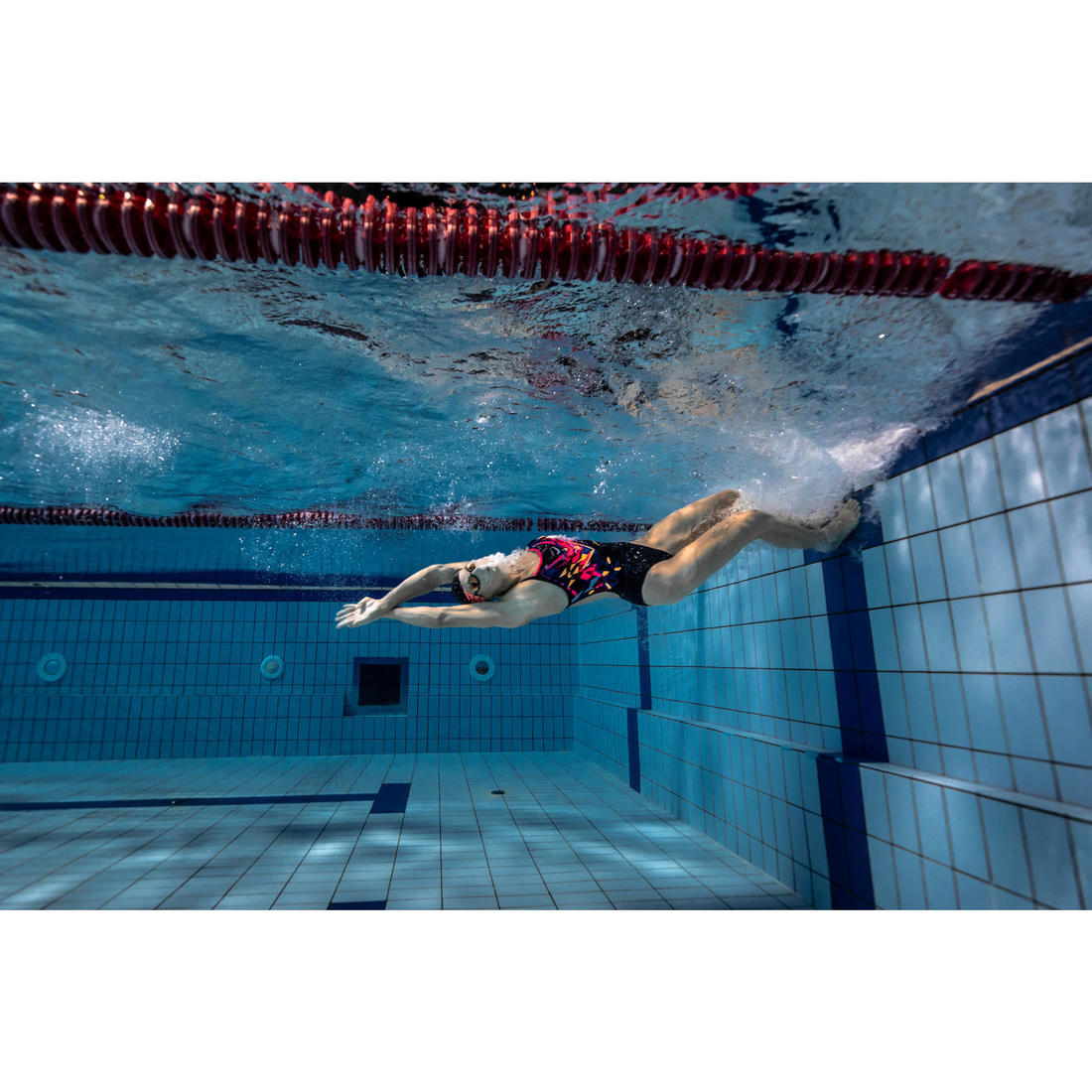 Maillot de bain de natation femme une pièce Kal rouge et noir