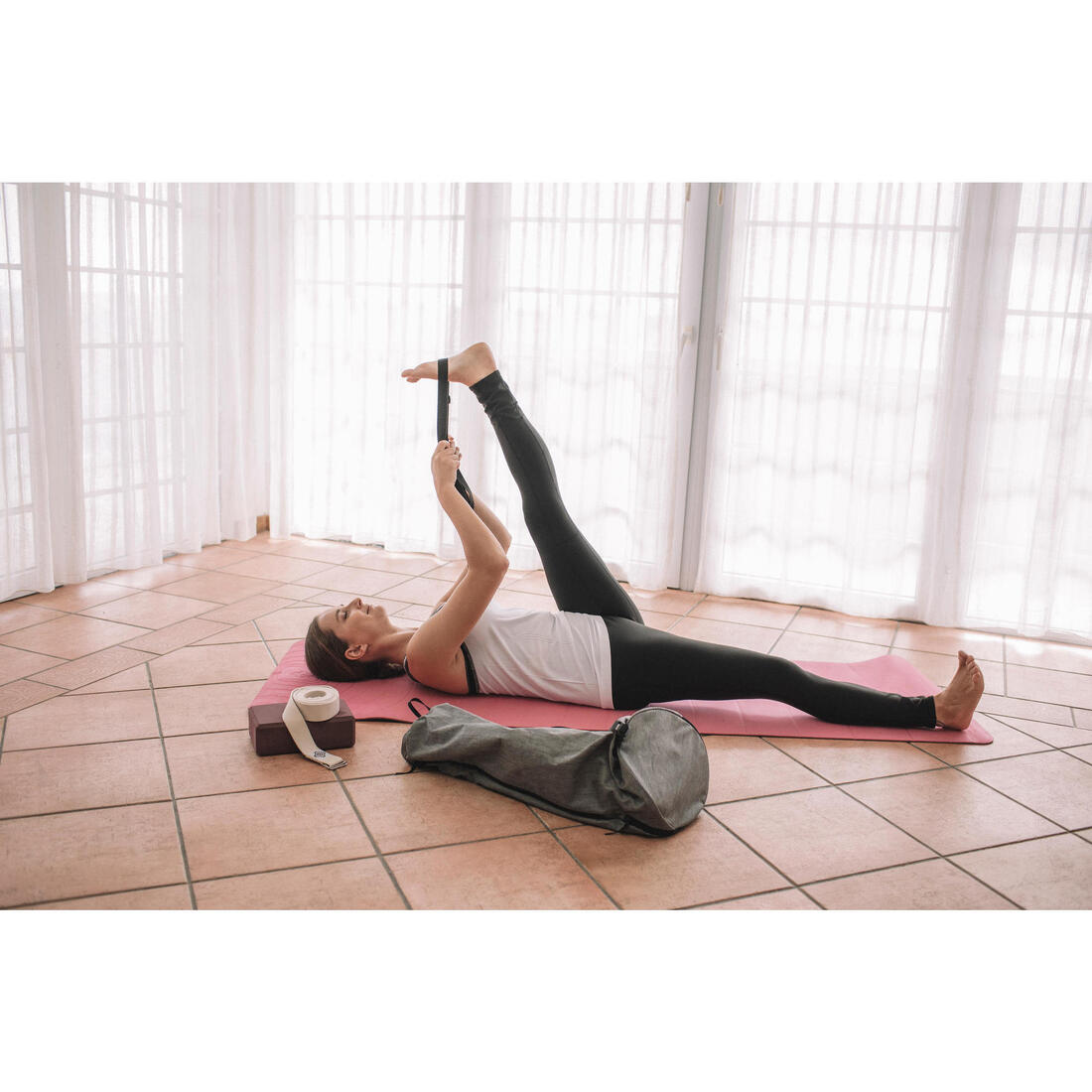 DEBARDEUR YOGA DYNAMIQUE FEMME SANS COUTURES BLANC