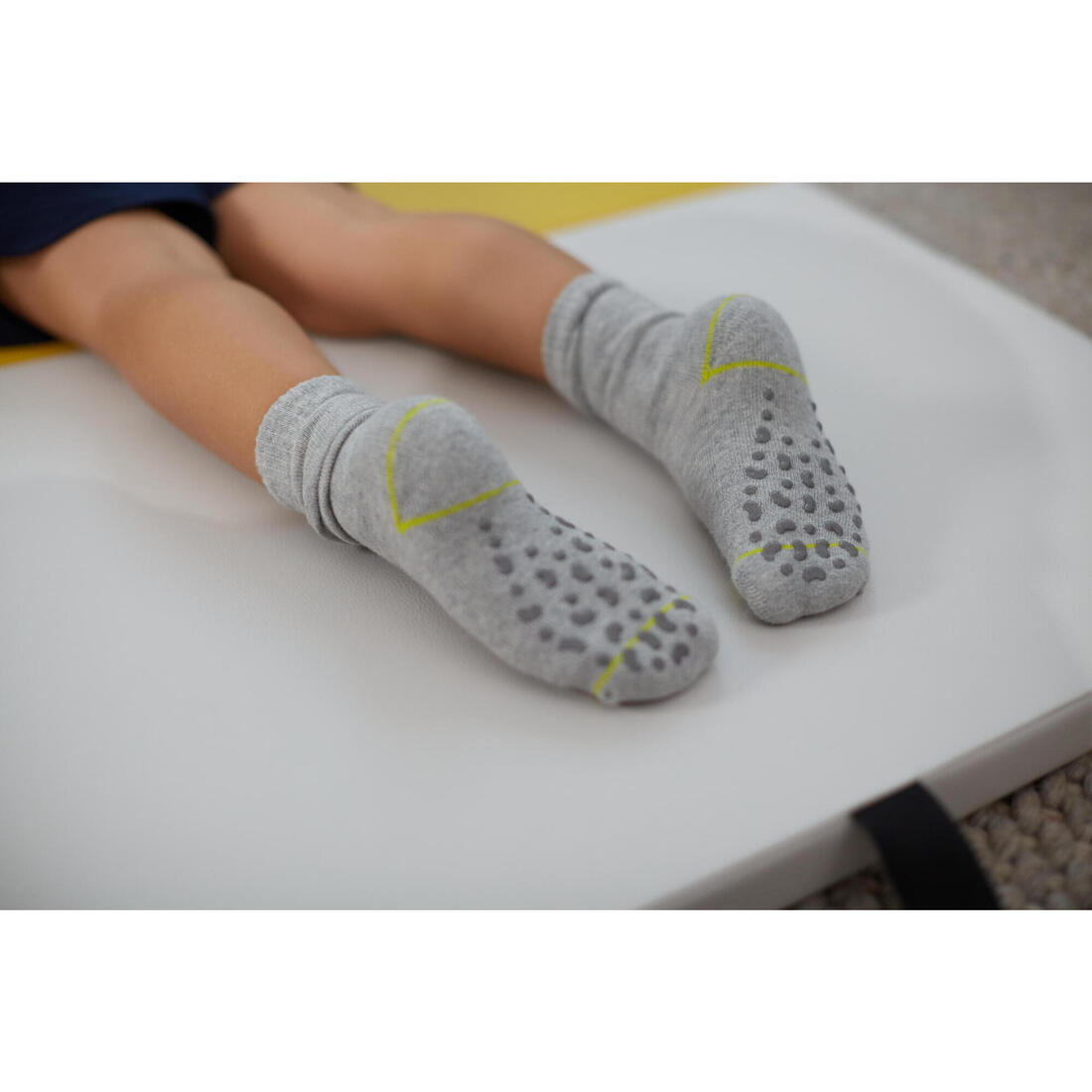 Chaussettes antidérapantes enfant LOT de 2 bleu marine/GRIS