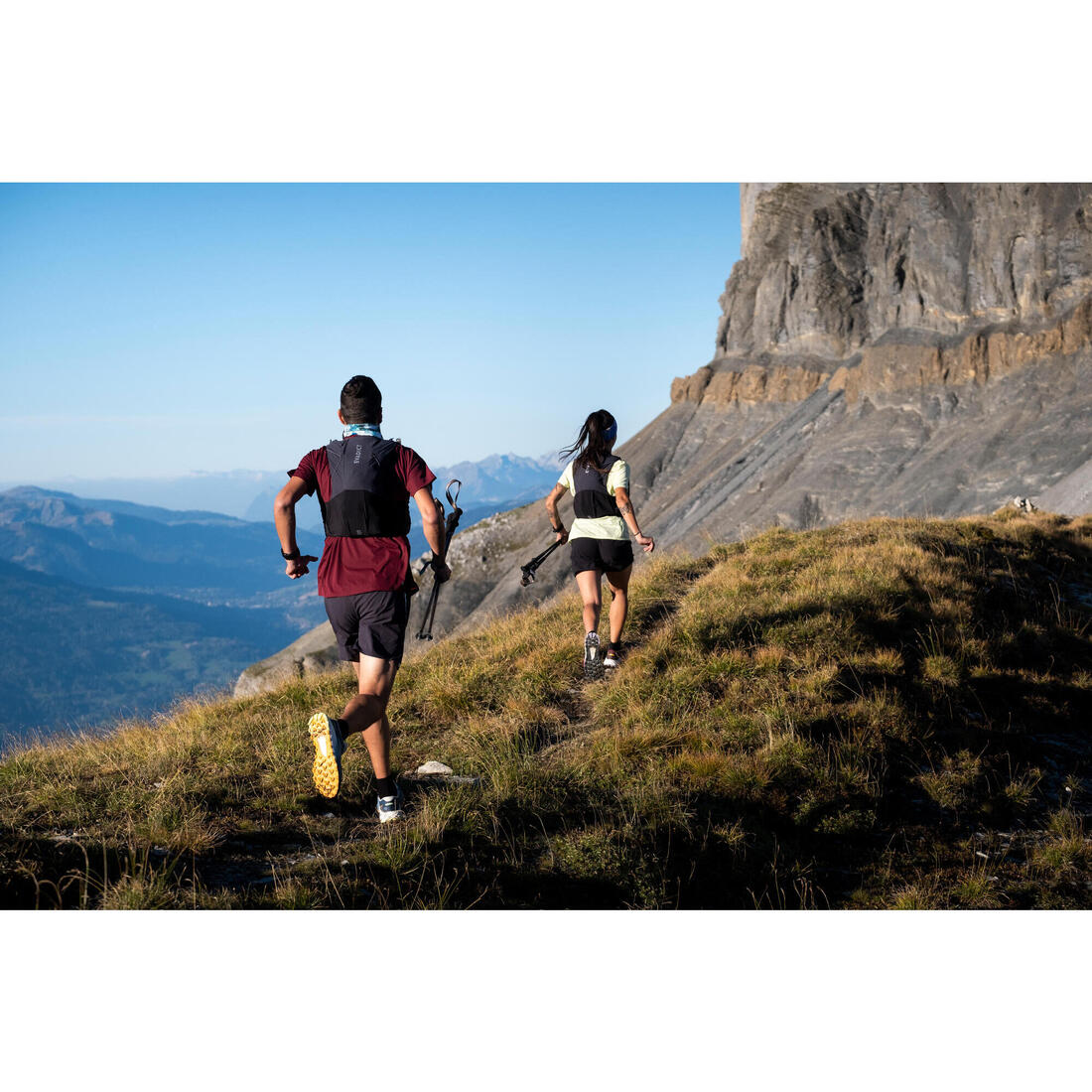 Sac trail running 10l mixte noir - vendu avec poche à eau 1l