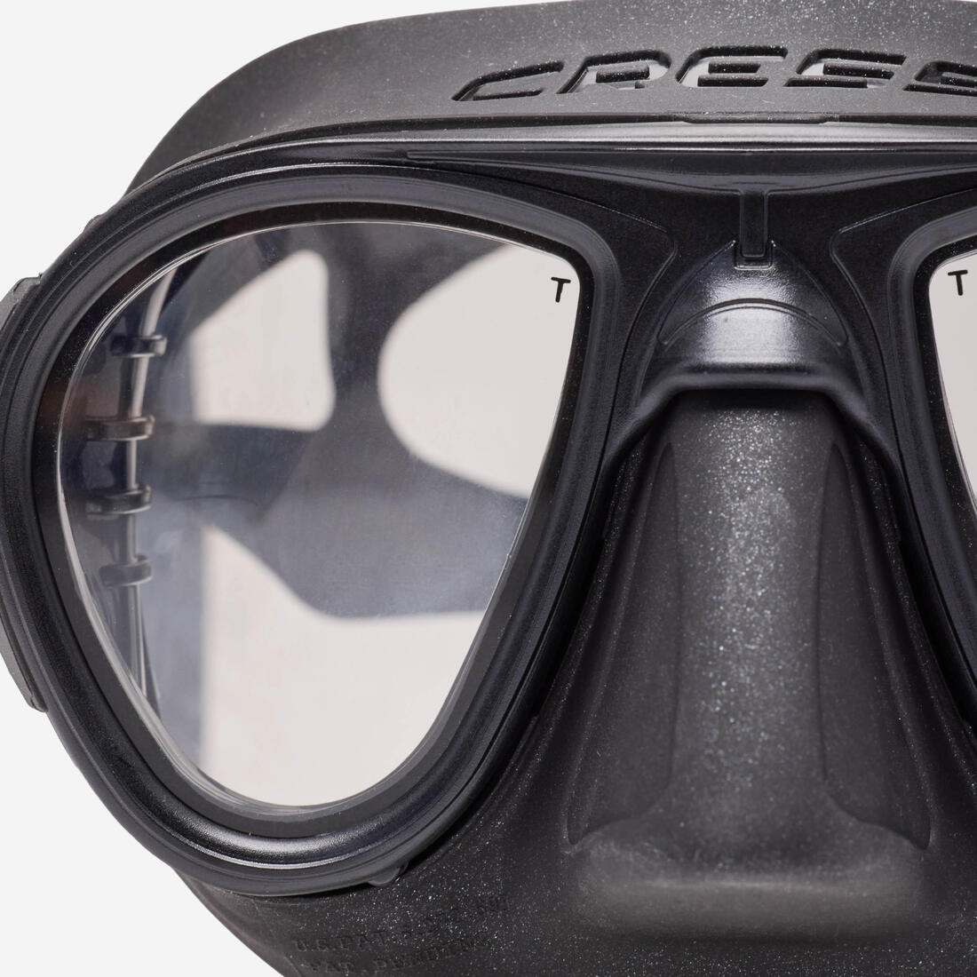 Masque de chasse sous-marine et apnée bi-hublot petit volume, Calibro noir
