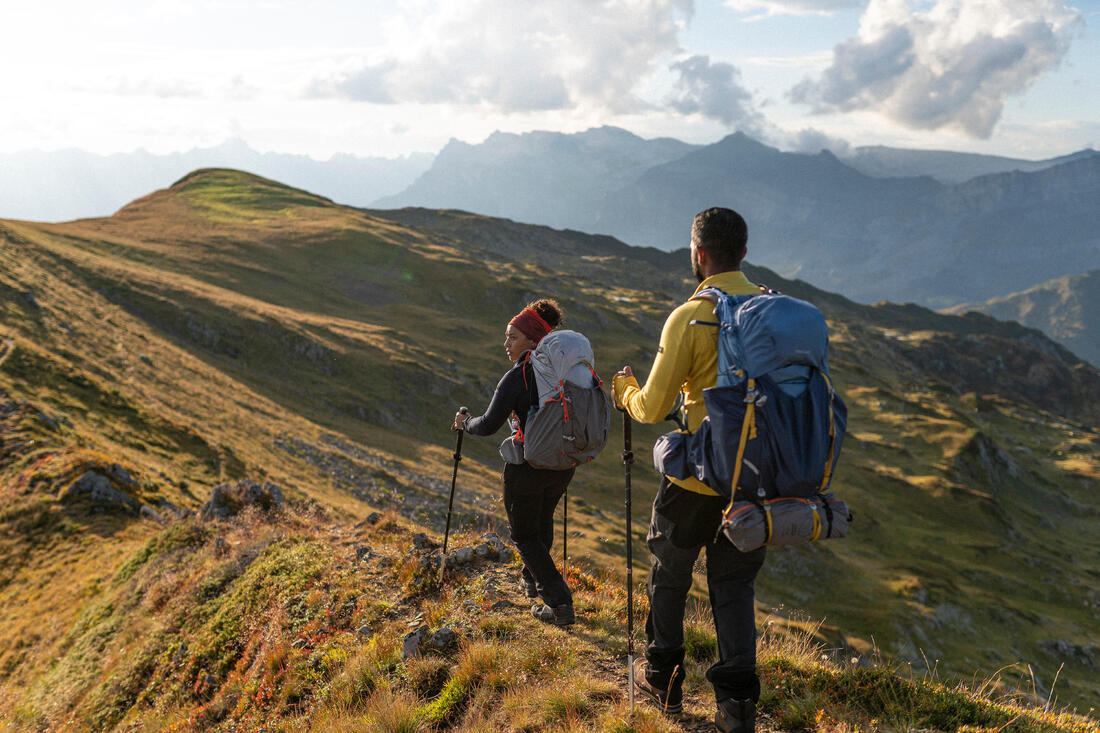 Sac à dos léger de trekking homme 50+10 l - MT900 Light