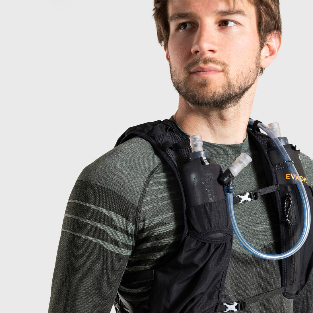 SAC TRAIL RUNNING 5L TURQUOISE - VENDU AVEC POCHE À EAU 1L