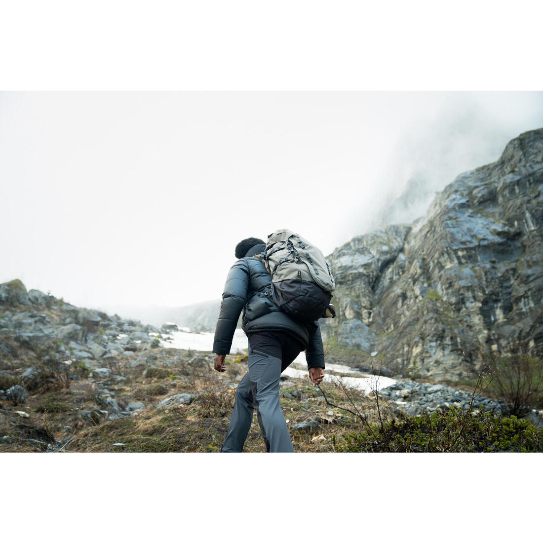 Sac à dos de trekking homme 50+10l - mt900 symbium