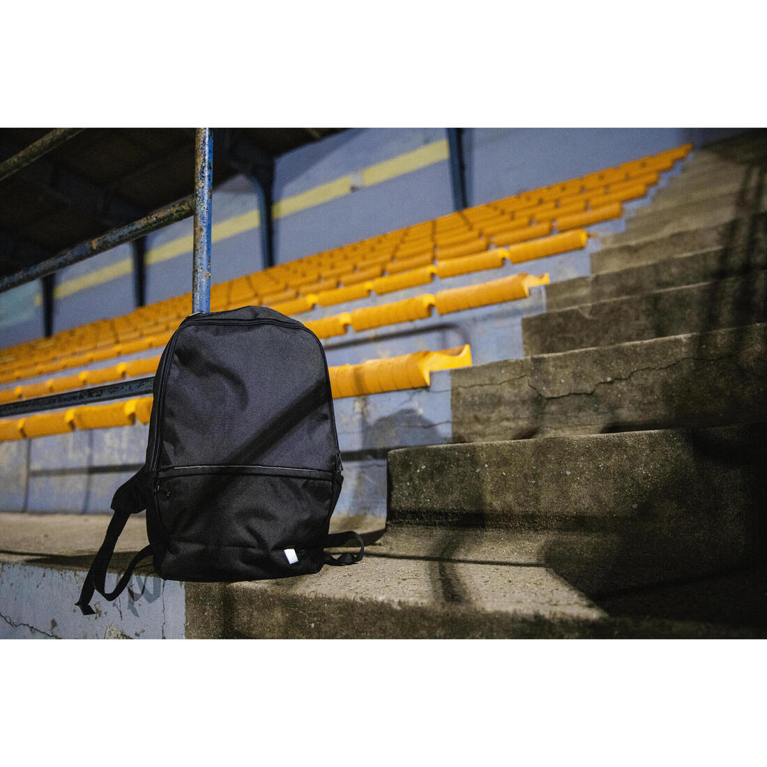 Sac à dos avec poche ordinateur 24L, noir