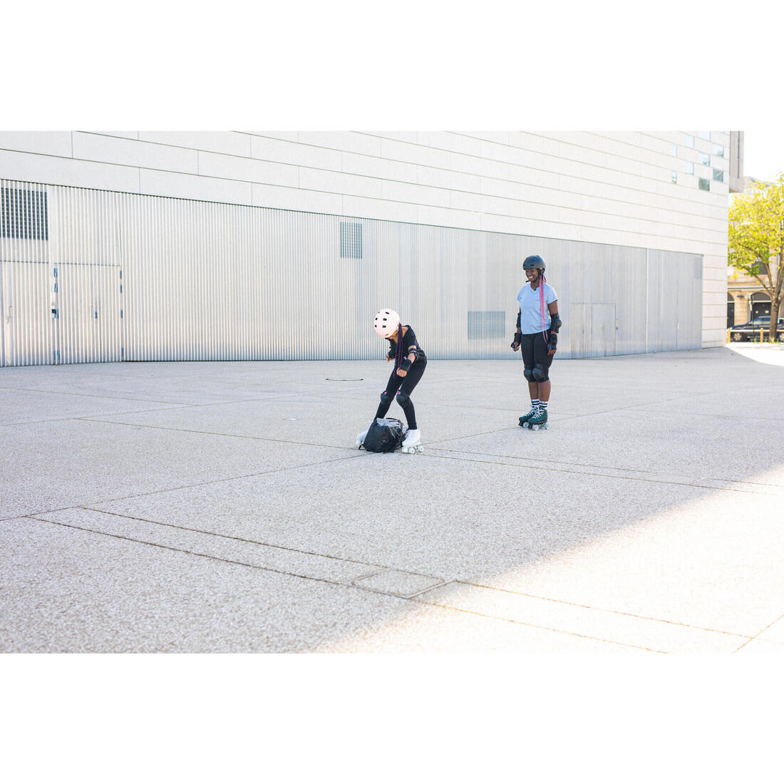 Set de 3x2 protections enfant roller skateboard trottinette 100 noir