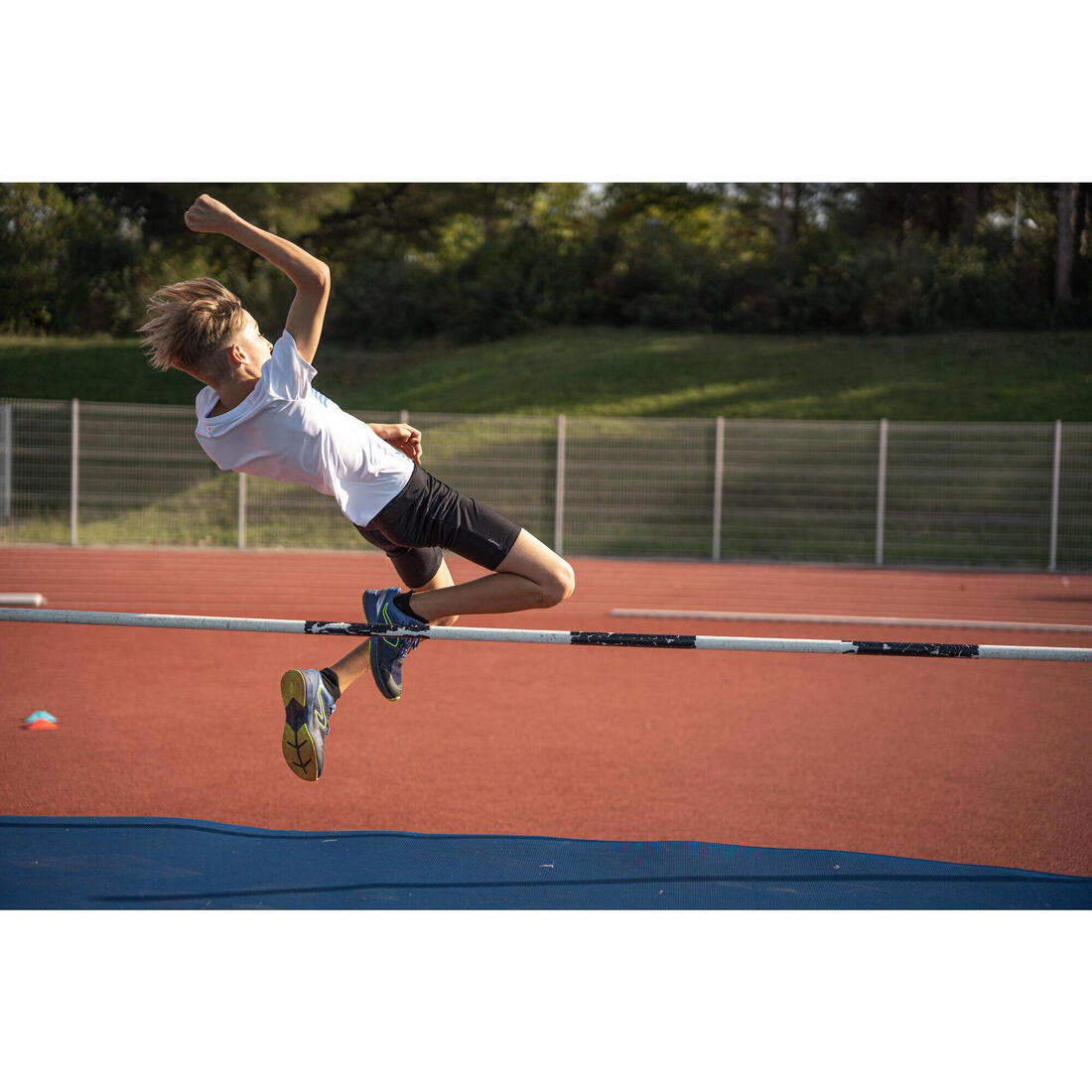 CUISSARD DE RUNNING ENFANT RESPIRANT - KIPRUN DRY NOIR