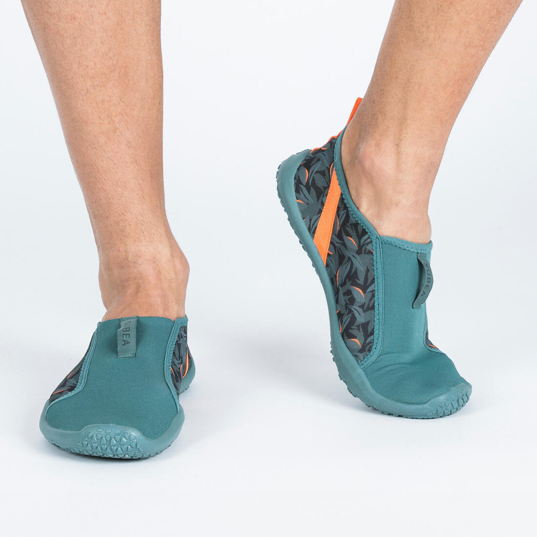 Chaussures aquatiques élastiques Adulte, Aquashoes 120