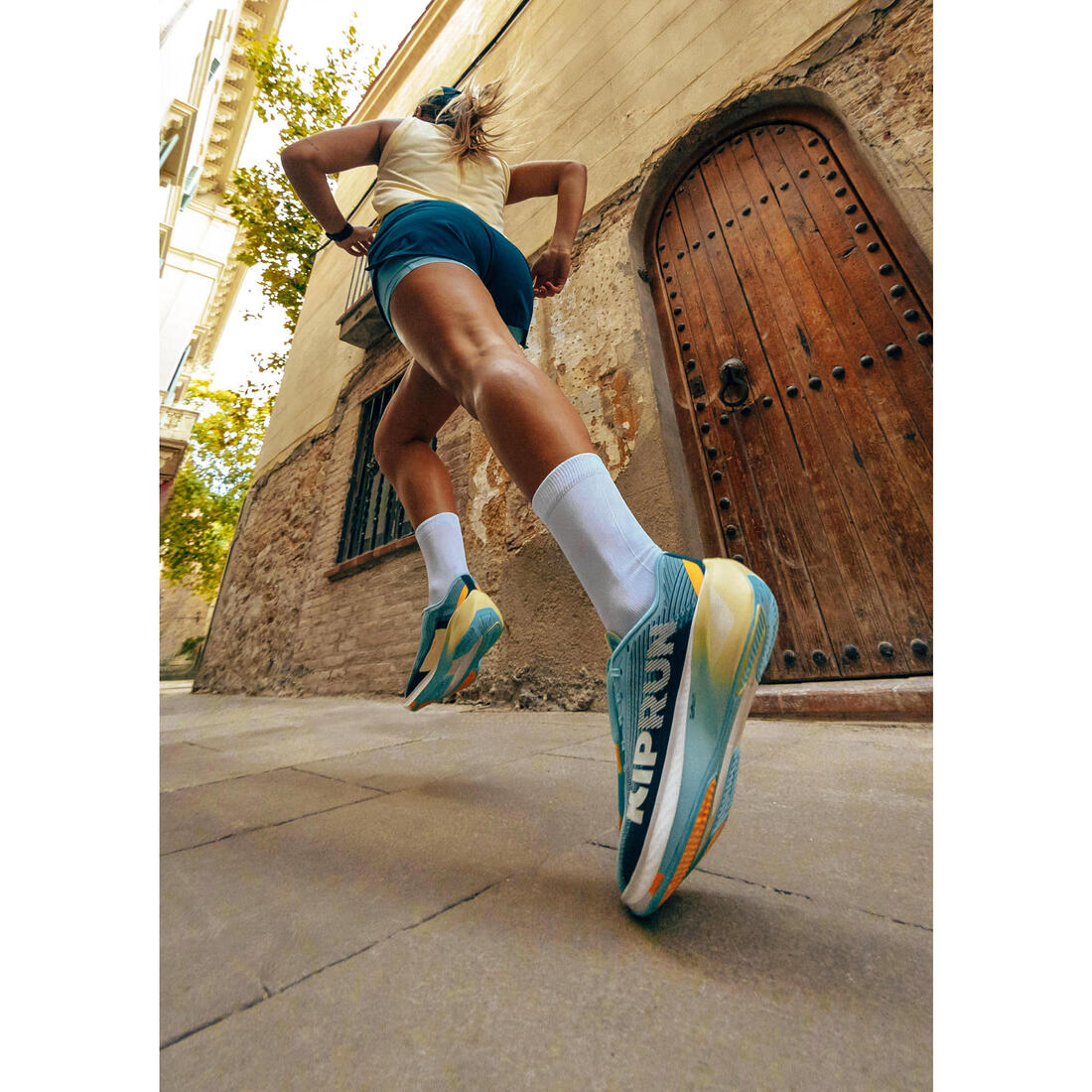 Débardeur court de running respirant femme - kiprun run 500 dry