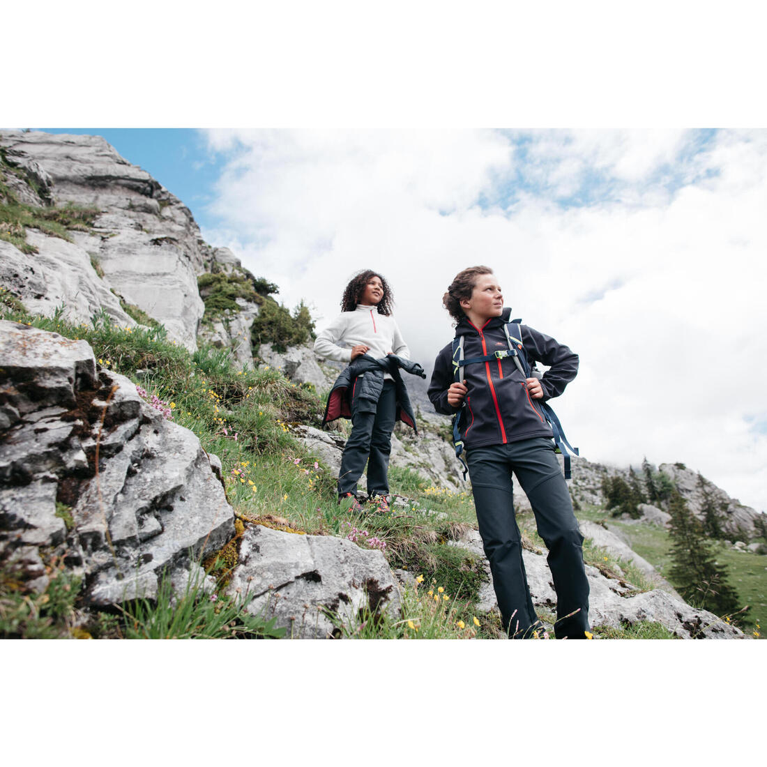 Veste softshell de randonnée enfant 7-15 ans, MH900 noir