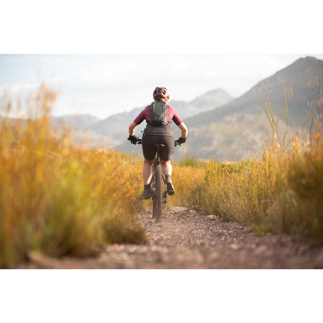 SHORT VTT EXP 700 FEMME NECTARINE
