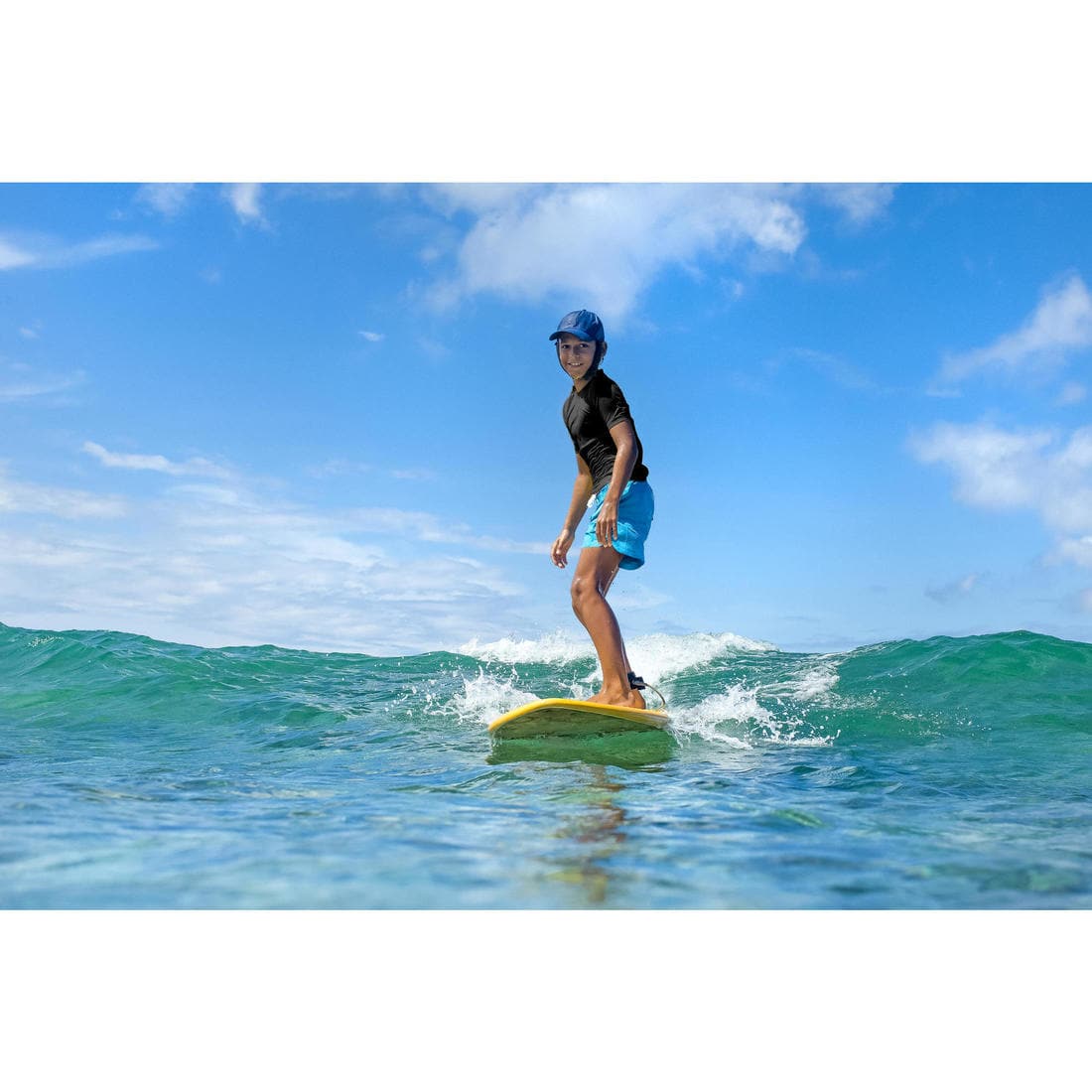 Casquette surf anti UV enfant bleu
