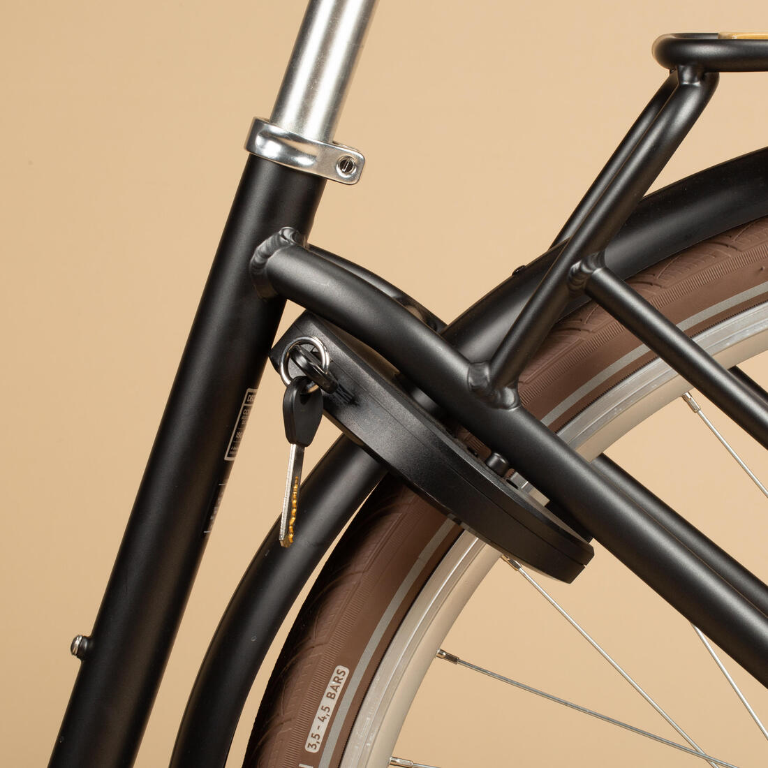 VELO DE VILLE ELOPS 900 cadre bas ALUMINIUM noir