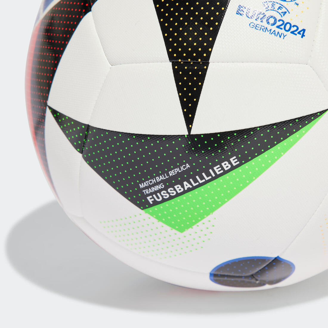 Ballon Adidas d'entraînement Euro 24 Fussballliebe