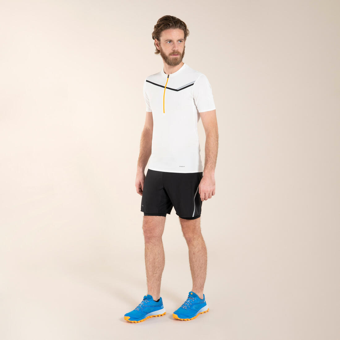 TEE SHIRT DE TRAIL RUNNING MANCHES COURTES ZIP HOMME BLANC