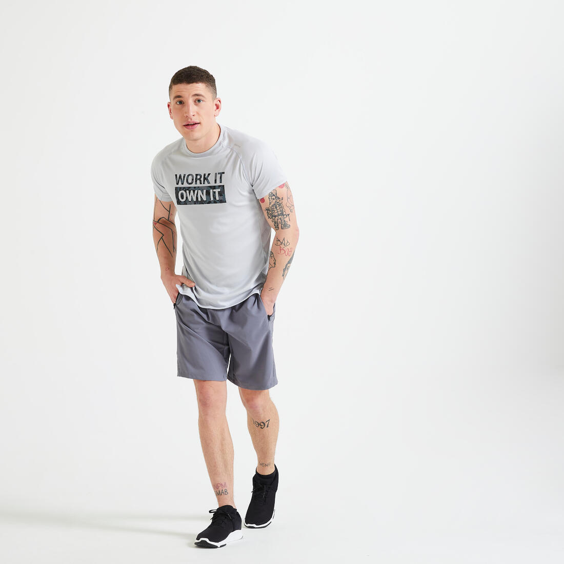 T shirt technique fitness gris imprimé