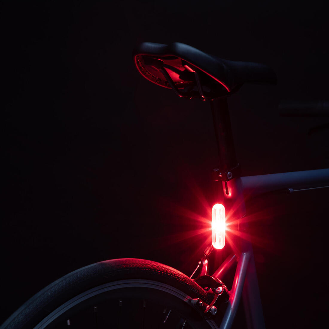 ECLAIRAGE VELO LED RL 510 ARRIERE USB