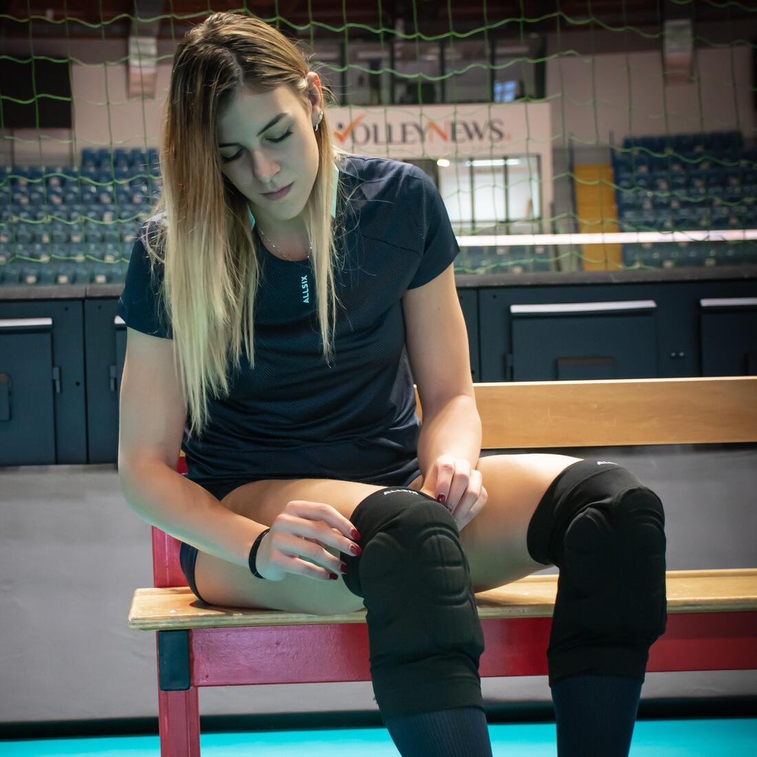 Genouillères de volley-ball pour la pratique intensive.