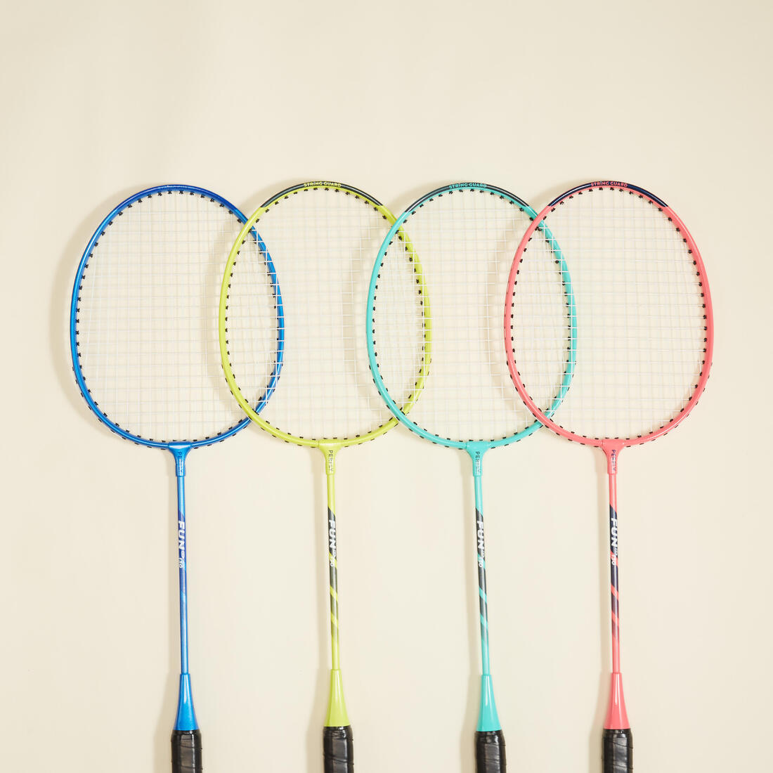 Lot pour Famille de 4 Raquettes de Badminton pour Adulte Fun BR130