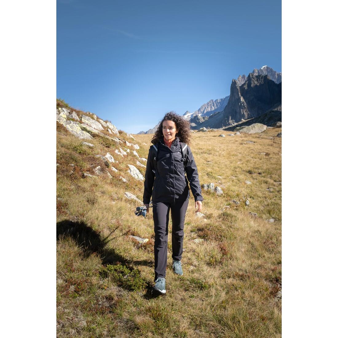 Veste de randonnée imperméable femme, MH100